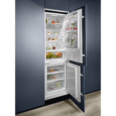 .AT.COMBI INT.ELECTROLUX ENG7TE18S 1,77M NF E